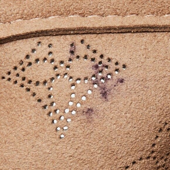 Louis Vuitton Galet Monogram Mahina Girolata Bag - Picture 10 of 12